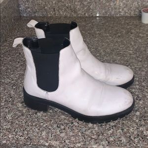 White urban outfitters